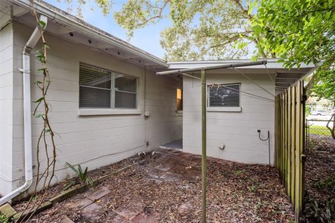 House in Sanford, Florida 3 bedrooms, 101.64 sq.m. № 1901808 - photo 27