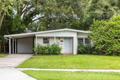 House in Sanford, Florida 3 bedrooms, 101.64 sq.m. № 1901808 - photo 2