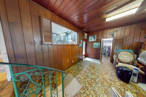 House in Tampa, Florida 2 bedrooms, 104.05 sq.m. № 1873684 - photo 5