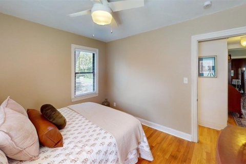 House in Tampa, Florida 2 bedrooms, 104.05 sq.m. № 1873684 - photo 20