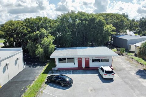 Commercial property in Bartow, Florida 156.17 sq.m. № 2369221