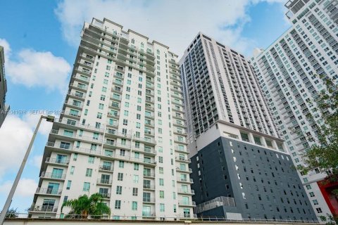 Condo in Miami, Florida, 1 bedroom  № 2276541