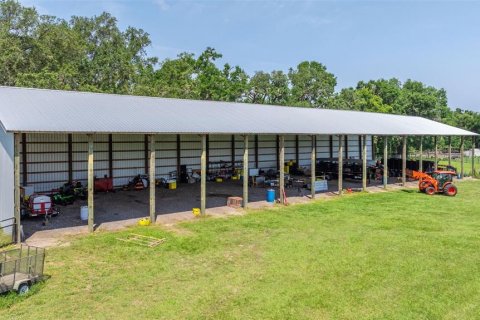 Propiedad comercial en venta en Dade City, Florida, 270.9 m2 № 1755636 - foto 26