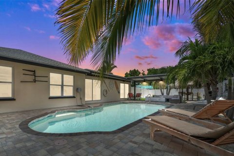 Casa en venta en Bradenton, Florida, 3 dormitorios, 184.32 m2 № 1851831 - foto 2