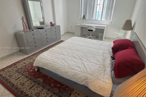 Снять в аренду кондоминиум в Санни-Айлс-Бич, Флорида 2 спальни, 113.34м2, № 2032188 - фото 8