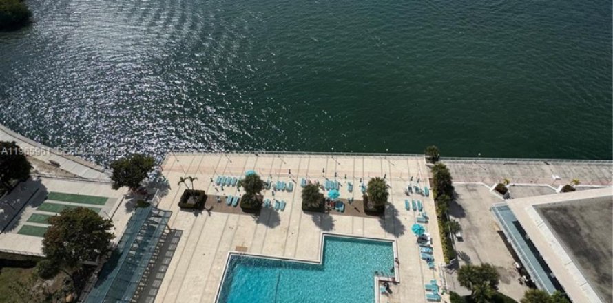 Кондоминиум с 2 спальнями в Санни-Айлс-Бич, Флорида № 2032188