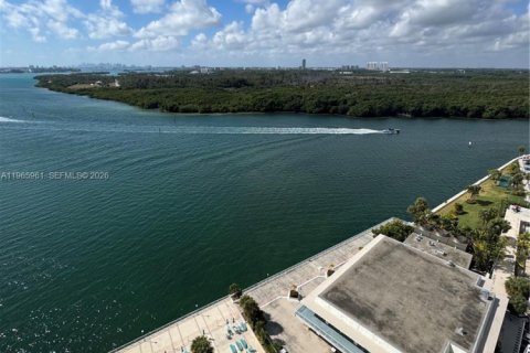 Снять в аренду кондоминиум в Санни-Айлс-Бич, Флорида 2 спальни, 113.34м2, № 2032188 - фото 3