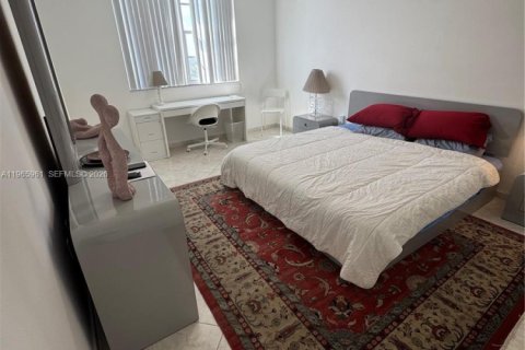 Снять в аренду кондоминиум в Санни-Айлс-Бич, Флорида 2 спальни, 113.34м2, № 2032188 - фото 9