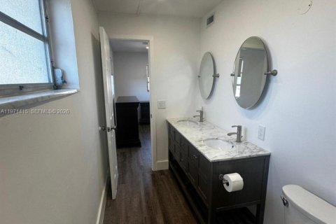 Снять в аренду кондоминиум в Норт-Майами, Флорида 1 спальня, 61.41м2, № 2032521 - фото 7