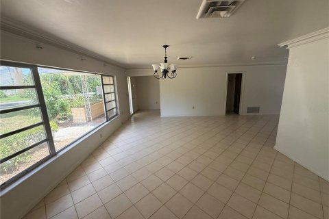 Casa en venta en Bartow, Florida, 4 dormitorios, 272.39 m2 № 2236891 - foto 3