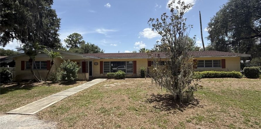 Casa en Bartow, Florida 4 dormitorios, 272.39 m2 № 2236891