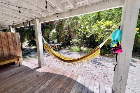 House in Placida, Florida 2 bedrooms, 77.29 sq.m. № 2098465 - photo 25