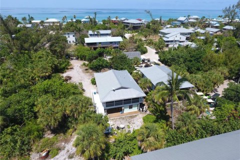 House in Placida, Florida 2 bedrooms, 77.29 sq.m. № 2098465 - photo 6