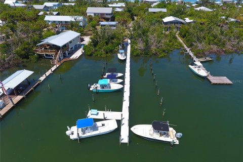 House in Placida, Florida 2 bedrooms, 77.29 sq.m. № 2098465 - photo 11