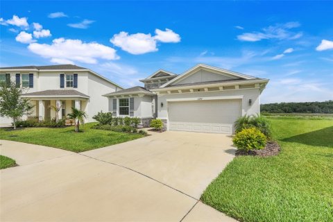 House in Dade City, Florida 4 bedrooms, 190.08 sq.m. № 1793772 - photo 3