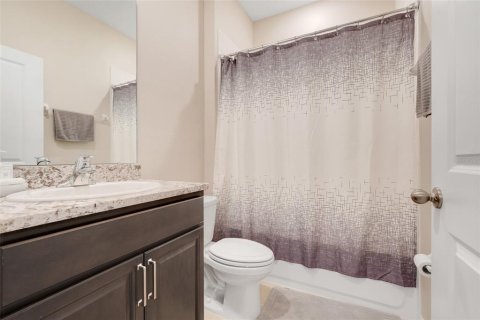 House in Dade City, Florida 4 bedrooms, 190.08 sq.m. № 1793772 - photo 30