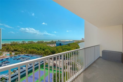 Condominio en venta en Sunny Isles Beach, Florida, 2 dormitorios, 113.34 m2 № 1709975 - foto 5