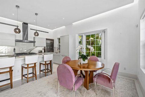 Купить виллу или дом в Палм-Бич, Флорида 6 комнат, 287.25м2, № 2190743 - фото 14