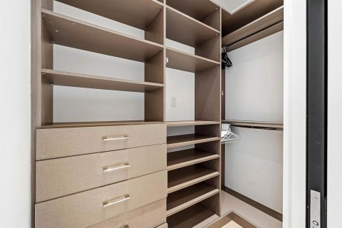 Купить виллу или дом в Палм-Бич, Флорида 6 комнат, 287.25м2, № 2190743 - фото 25