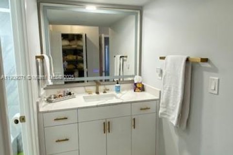 Copropriété à louer à Pembroke Pines, Floride: 2 chambres, 102.19 m2 № 1970336 - photo 15