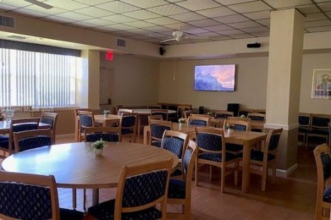 Copropriété à louer à Pembroke Pines, Floride: 2 chambres, 102.19 m2 № 1970336 - photo 20