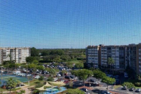 Copropriété à louer à Pembroke Pines, Floride: 2 chambres, 102.19 m2 № 1970336 - photo 22