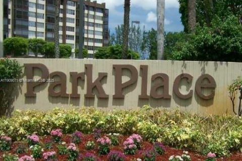 Condo à Pembroke Pines, Floride, 2 chambres  № 1970336