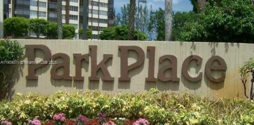 Condo à Pembroke Pines, Floride, 2 chambres  № 1970336