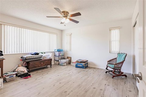 House in Punta Gorda, Florida 3 bedrooms, 173.17 sq.m. № 1757629 - photo 23