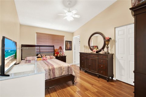 Condo in Homestead, Florida, 2 bedrooms  № 2031798 - photo 16