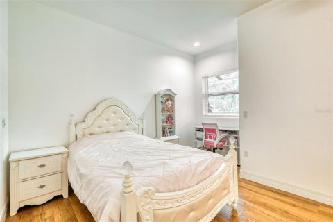Купить виллу или дом в Сарасота, Флорида 8 комнат, 271.27м2, № 1642436 - фото 20