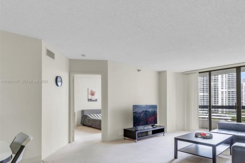 Copropriété à louer à Aventura, Floride: 2 chambres, 109.72 m2 № 2020397 - photo 9