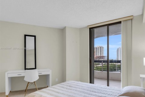 Copropriété à louer à Aventura, Floride: 2 chambres, 109.72 m2 № 2020397 - photo 20