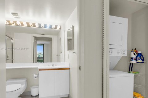 Copropriété à louer à Aventura, Floride: 2 chambres, 109.72 m2 № 2020397 - photo 25