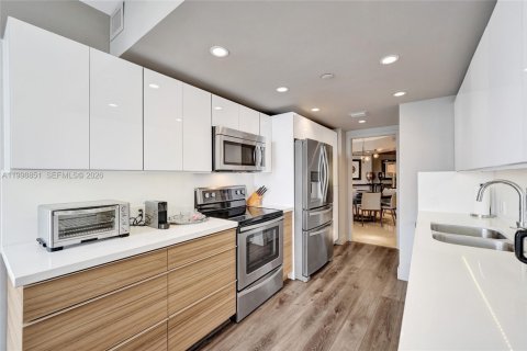 Copropriété à vendre à Aventura, Floride: 2 chambres, 157 m2 № 2068189 - photo 15