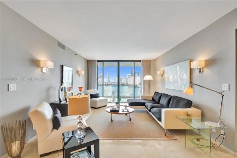 Copropriété à vendre à Aventura, Floride: 2 chambres, 157 m2 № 2068189 - photo 2