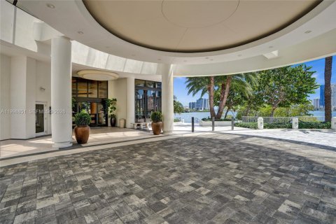 Copropriété à vendre à Aventura, Floride: 2 chambres, 157 m2 № 2068189 - photo 13
