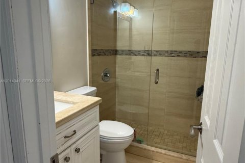 Villa ou maison à louer à Miami, Floride: 3 chambres, 150.69 m2 № 2076435 - photo 22