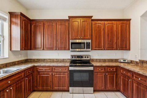 Casa en venta en Spring Hill, Florida, 4 dormitorios, 205.5 m2 № 1767128 - foto 22