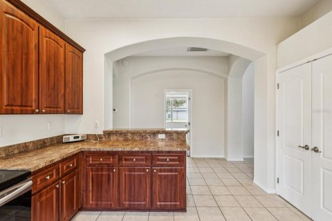 Casa en venta en Spring Hill, Florida, 4 dormitorios, 205.5 m2 № 1767128 - foto 24