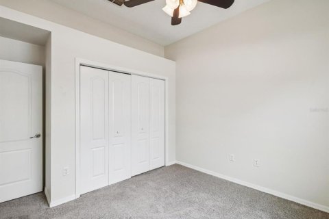 Casa en venta en Spring Hill, Florida, 4 dormitorios, 205.5 m2 № 1767128 - foto 19