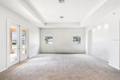 Casa en venta en Spring Hill, Florida, 4 dormitorios, 205.5 m2 № 1767128 - foto 7