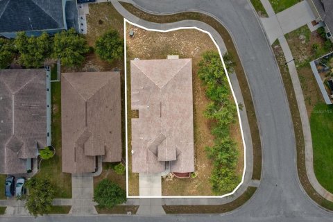 Casa en venta en Spring Hill, Florida, 4 dormitorios, 205.5 m2 № 1767128 - foto 2