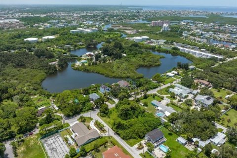 Land in New Port Richey, Florida № 1549022 - photo 8