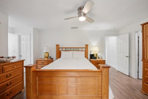 Villa ou maison à vendre à North Lauderdale, Floride: 3 chambres, 222.59 m2 № 2174105 - photo 23