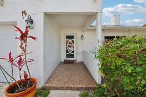 Villa ou maison à vendre à North Lauderdale, Floride: 3 chambres, 222.59 m2 № 2174105 - photo 4