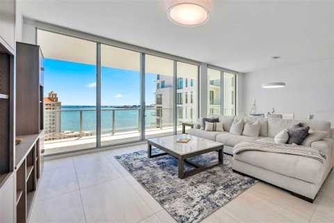 Condo in Sarasota, Florida, 2 bedrooms  № 1689739 - photo 9