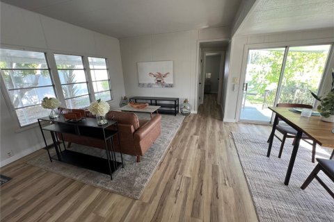 Propiedad comercial en venta en Sarasota, Florida, 64.66 m2 № 1796069 - foto 7