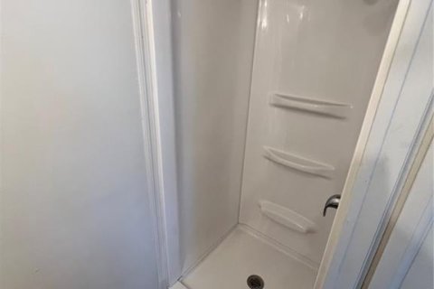 Propiedad comercial en venta en Sarasota, Florida, 64.66 m2 № 1796069 - foto 28