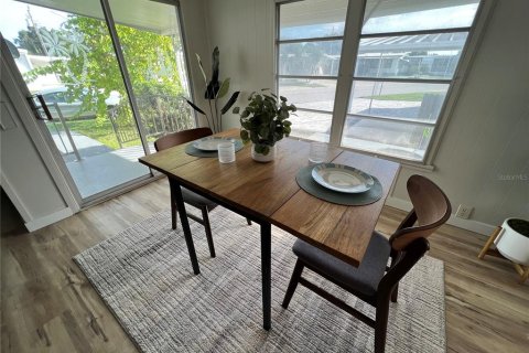Propiedad comercial en venta en Sarasota, Florida, 64.66 m2 № 1796069 - foto 12